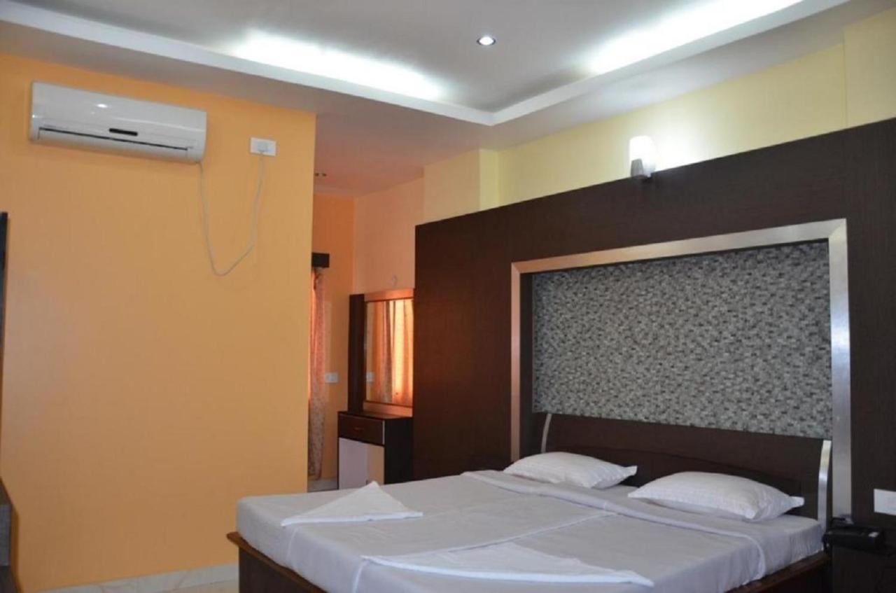 Hotel Barbareek Šillong Exteriér fotografie